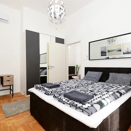 Akacfa 7 Two Bedroom Central Apartment Budapest Exterior foto